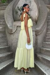 Etek Ucu Brode Nakışlı Boyundan Bağlamalı Elbise 2881