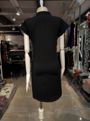 Kadın Dalgıç Kumaş Kısa Kollu V Yaka Tek Taraf Zebra Desen Elbise