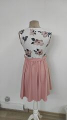 Kadın Sıfır Kollu V Yakalı çiçek Baskılı Beli Kuşaklı Dalgıç Elbise