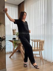 Kadın Kısa Kollu V Yakalı Pul Payetli Viskon Iki Iplik Bluz Ve Pantolon Ikili Takım