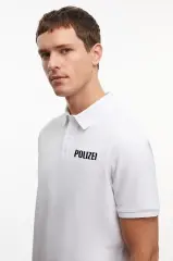 Yakası Düğmeli Yakalı Pike Baskılı T-Shirt - Beyaz