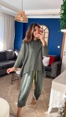 Kadın Iki Iplik Viskon Pamuk Kumaş Arma Detaylı Ikili Takım