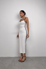 Biye Detay Askılı Kalp Yaka Elbise