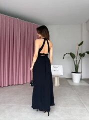 Kadın Krinkil Kumaş Beli Gipeli Halter Yaka Maxi Boy Elbise