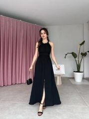 Kadın Krinkil Kumaş Beli Gipeli Halter Yaka Maxi Boy Elbise