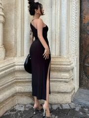 Kadın Tek Omuzu Açık Büzgülü Yandan Yırtmaçlı Uzun Sandy Elbise